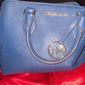 Women’s navy blue purse